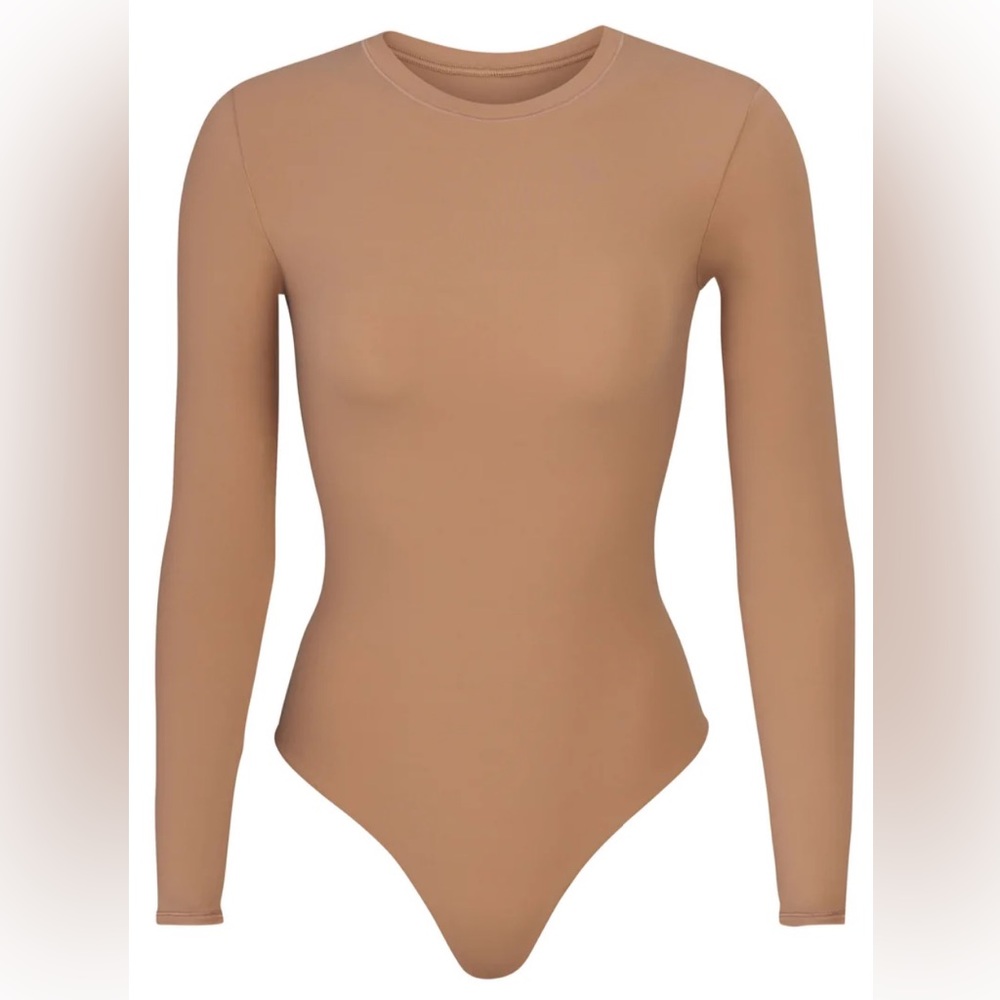 Skims Fits Everybody Long Sleeve Crew Neck Bodysuit - sienna (S)